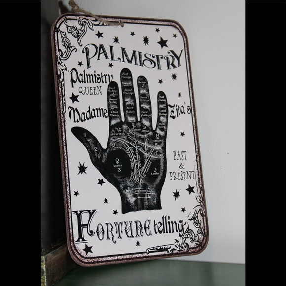 HALLOWEEN PALM READING FORTUNE TELLER WALL DECOR - Picture 13 of 14